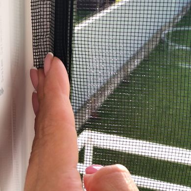 Антимоскітна сітка на вікно MVM (0,9 х 1,5 м) (на клейкій основі)